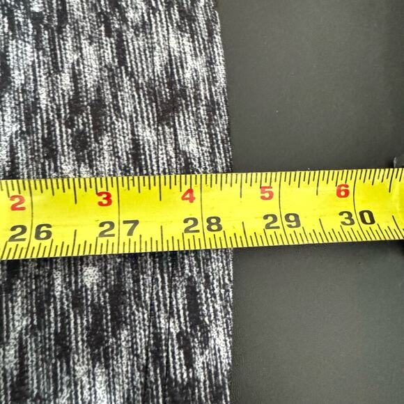 Lululemon Cool Racerback Tank Top Sleeveless Heathered Gray White Size 4 - Picture 8 of 8